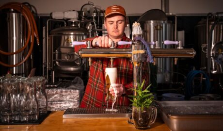 Craft Beer Breweries Are Embracing the Japanese Sharp Pour | PUNCH
