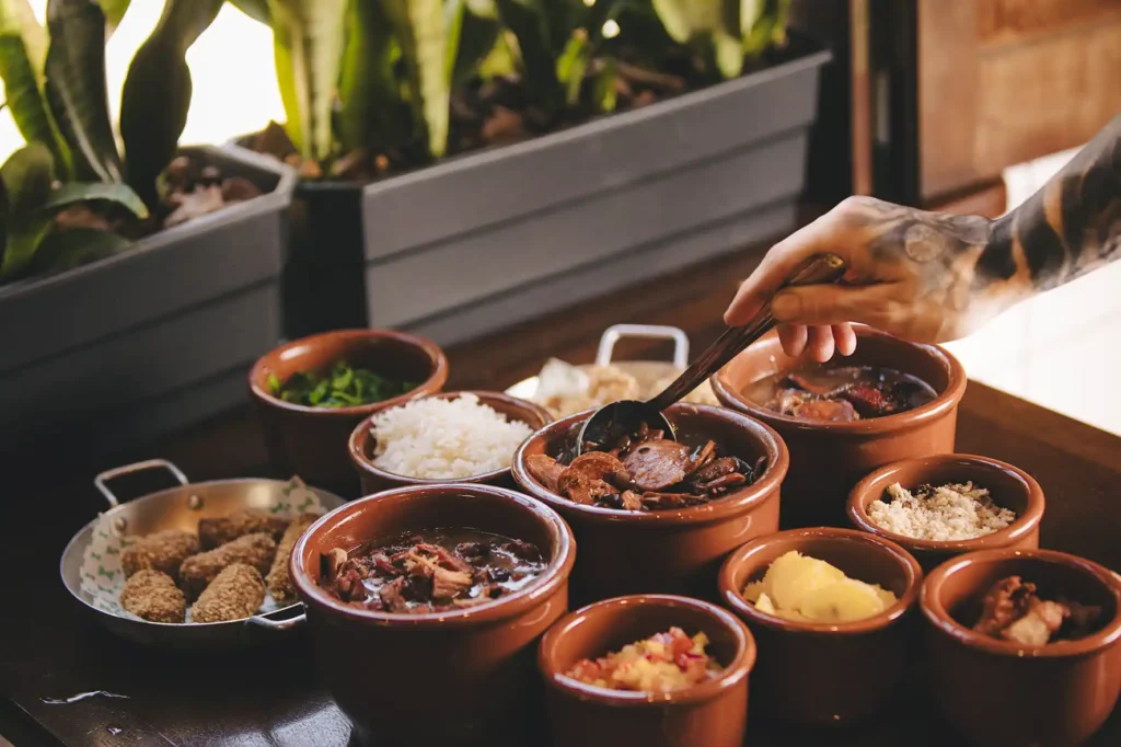 Feijoada cumbuca do Bar Nacional - foto Xuulioo